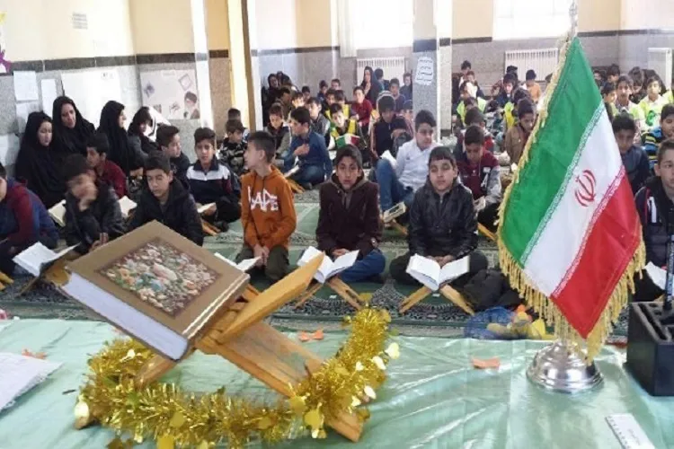 آشنایی دانش‌آموزان با مفاهیم قرآن ضروری است