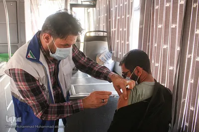 واکسیناسیون نمازگزاران در پایان آیین نماز جمعه اهواز