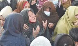 شیعہ کان کنوں کا قتل: ہزارہ برداری کے سوگواروں کا انصاف کا مطالبہ