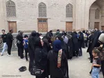 مراسم سنتی نیت کردن و توسل بر امام حسین(ع) با گندم شماری و نذر گندم در اهر