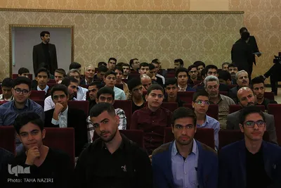 آئین تجلیل از منتخبین مسابقات قرآن آموزش‌و‌پرورش – اراک/عکاس:طاها نظیری