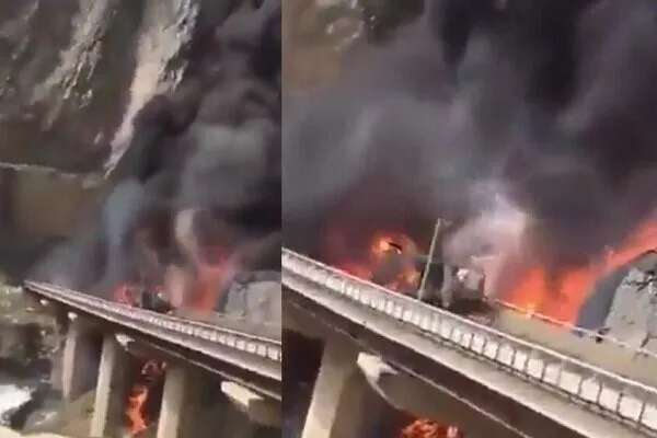 Medine yolunda feci kaza! 42 ölü
