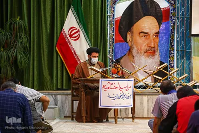 «در هواخوری خدا» مددجویان زندان قم