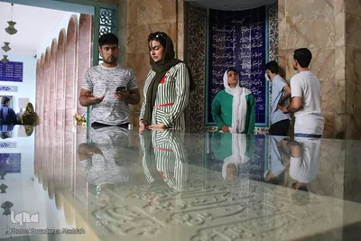 مزار سعدی، استاد سخن در شیراز