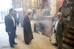 امام جمعه شيراز پای درد و دل کسبه و بازاریان