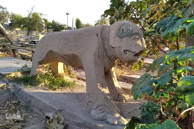 تخریب سنگ قبرهای تاریخی قبرستان دارالسلام شیراز