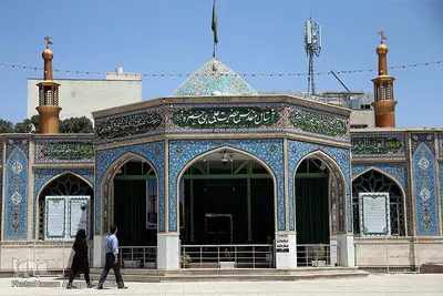 بقعه متبرک امامزاده معصوم(علیه السلام) از نوادگان امام محمد باقر(ع‌) در خیابان قزوین