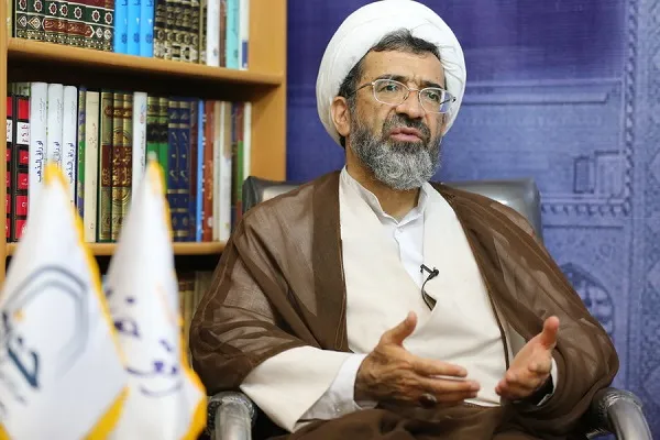 نیازمند آشنایی با علمای نجف و تحقیقات آنها هستیم/ ماجرای دیدار با آیت‌الله خرسان