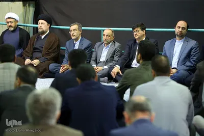مراسم دیدار جهادگران جهاددانشگاهی با حجت‌الاسلام والمسلمین سیدحسن خمینی، یادگار امام راحل(ره) به مناسبت چهل و پنجمین سالگرد تشکیل جهاددانشگاهی امروز، ۱۸ مردادماه در حسینیه جماران برگزار شد.