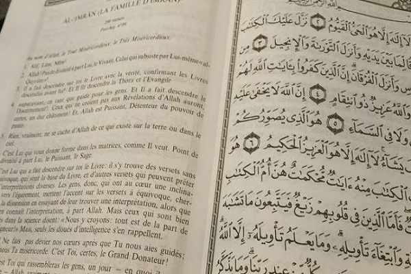 Polonya diline Kur'an-ı Kerim çevirisi yayınlandı