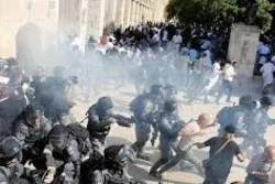 Appels à la présence intense à Al-Aqsa pour la protéger contre les incursions