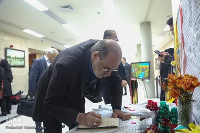 افتتاحیه نمایشگاه هنرهای تجسمی هنرمندان شاهد و ایثارگر جنوب کشور