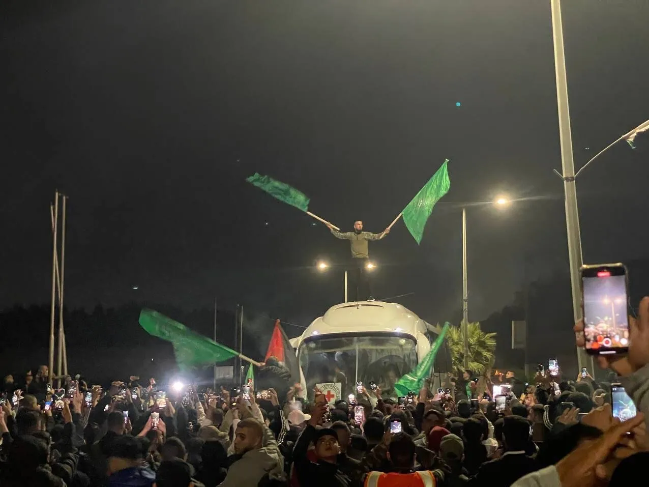  له صهیونیستي بنده  نور دیرش فلسطنیان آزاد شول