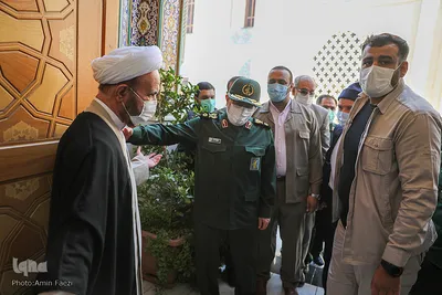 حضور سردار قاآنی در حرم مطهر حضرت احمد بن موسی شاهچراغ(ع)