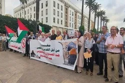 Marokkaner verbrannten Flagge des zionistischen Regimes