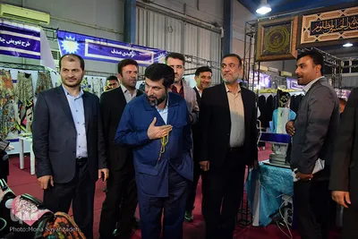 بازدید استاندار خوزستان از نمایشگاه قرآن و عترت استان 