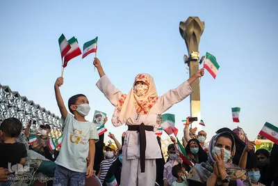 برگزاری جشن پیروری رئیسی در میدان امام حسین(ع)