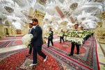 Galeria de Fotos: Santuário do Imam Ali(a.s) Decorado com Flores Antes de 13 de Rajab