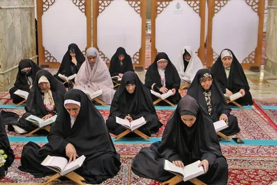 مراسم جزء خوانی قرآن کریم در حرم شاهچراغ(ع)