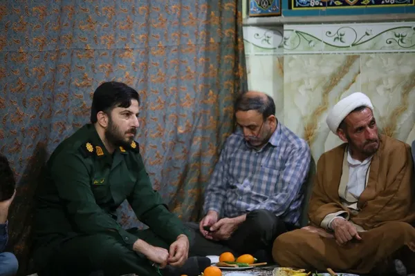 نشست پیشکسوتان دفاع مقدس با عنوان بزرگداشت شهدای خدمت که در منطقه بالاتجن قائم‌شهر