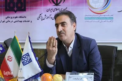 نیکبخت رییس دانشکده پرستاری و مامایی  دانشگاه علوم پزشکی و خدمات بهداشتی درمانی تهران