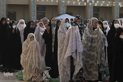 اقامه نماز عید سعید فطردر حرم شاهچراغ(ع)