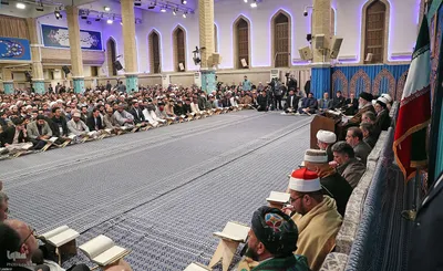 دیدار شرکت‌کنندگان مسابقات بین‌المللی قرآن کریم با رهبر معظم انقلاب