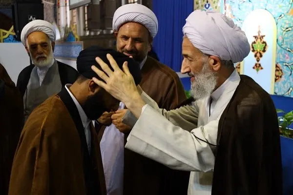 آیین عمامه گذاری طلاب مازندرانی در ساری