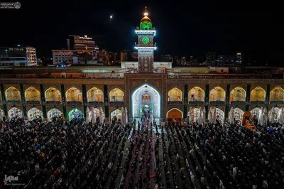 شب ولادت امیرالمؤمنین (ع) در حرم مطهر علوی