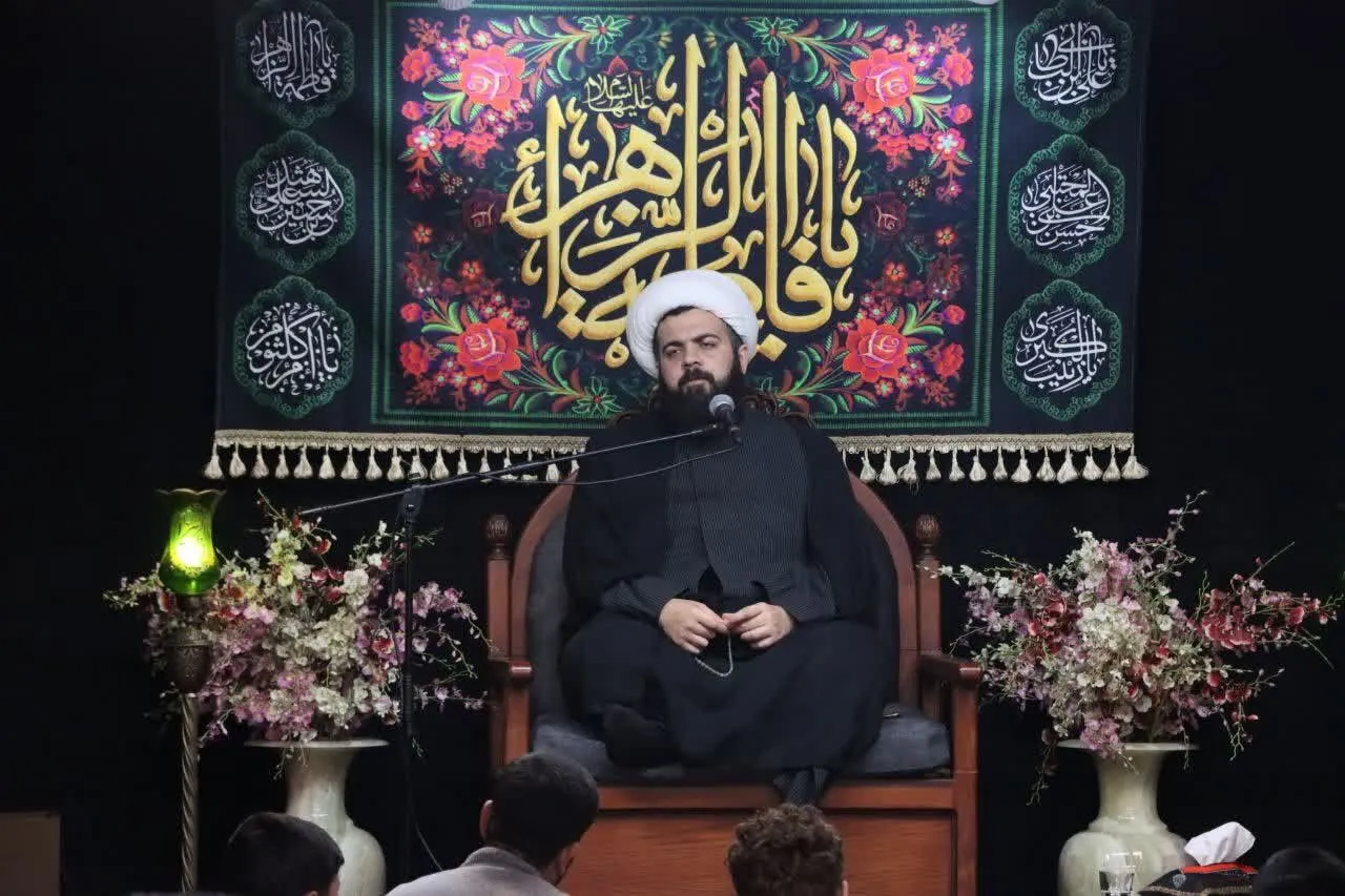 عاشقان امام زمان(عج) چه کسانی هستند