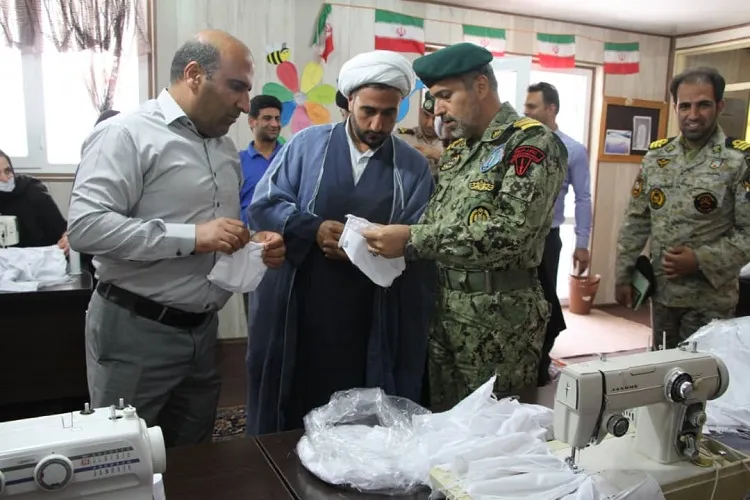 تولید روزانه دو هزار ماسک بهداشتی در فرماندهی تکاوران نداجا