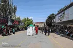 آیین نمادین حرکت کاروان حسینی و شبیه‌خوانی عاشورای حسینی در اهر