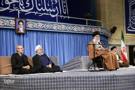 دیدار مسئولان نظام و سفرای کشورهای اسلامی با رهبر انقلاب