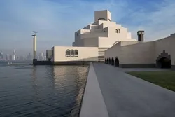 Film/ Museum Seni Islam Doha; Sebuah Mahakarya Arsitektur di Tengah Air