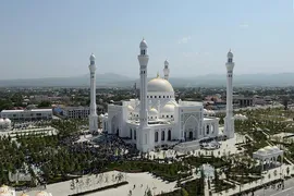 افتتاح بزرگترین مسجد اروپا در شهر شارلی چچن