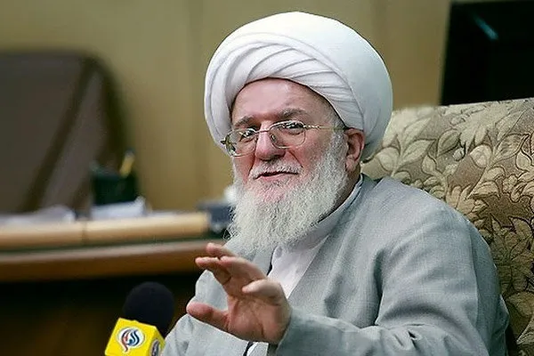 تکافل اسلامی جایگزین مناسبی برای بیمه نیست/ قصور بانک مرکزی در بحران اقتصادی اخیر