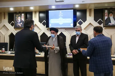 مراسم تجلیل از دست‌اندرکاران برگزاری مسابقات بین‌المللی قرآن