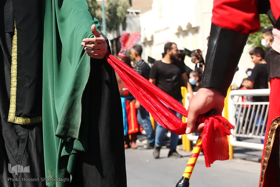 قافلة رمزية لأسرى كربلاء في قم المقدسة