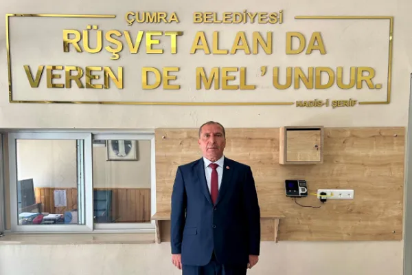 Yeniden Refah, kazandığı 65 belediyenin girişine ortak bir tabela astı