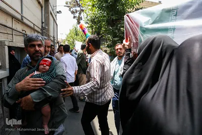 تشییع پیکر مطهر ۱۵۰ شهید دفاع مقدس