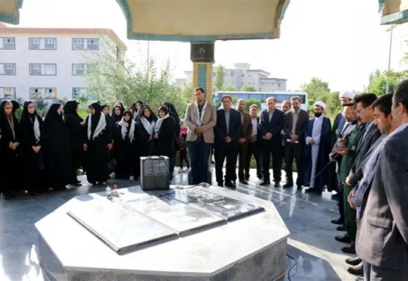 اعزام کاروان راهیان نور بانوان به مناطق عملیاتی شمال‌غرب کشور