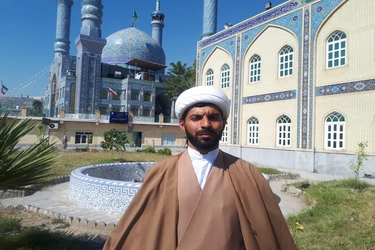 آموزش ۳۰۰ قرآن‌آموز در مؤسسه قرآنی مسجد ناصری بندرعباس