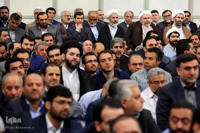 دیدار جمعی از اساتید دانشگاه‌ها با رهبرمعظم انقلاب