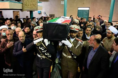 مراسم تشییع پیکر مرحوم حسن غفوری‌فرد در حسینیه جماران