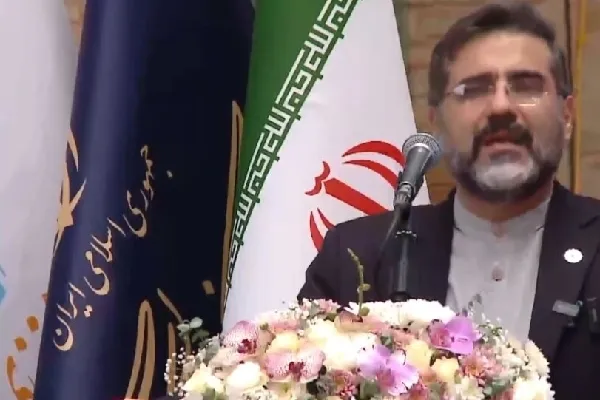تمدن نوین اسلامی با توجه به مقوله فرهنگ محقق می‌شود
