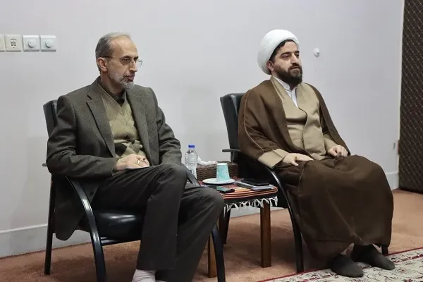 نشست شورای سیاست‌گذاری روز وحدت حوزه و دانشگاه