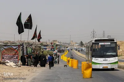زائران پیاده امام رضا(ع)