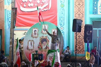 اجتماع مردم بهارستان در حمایت از وطن