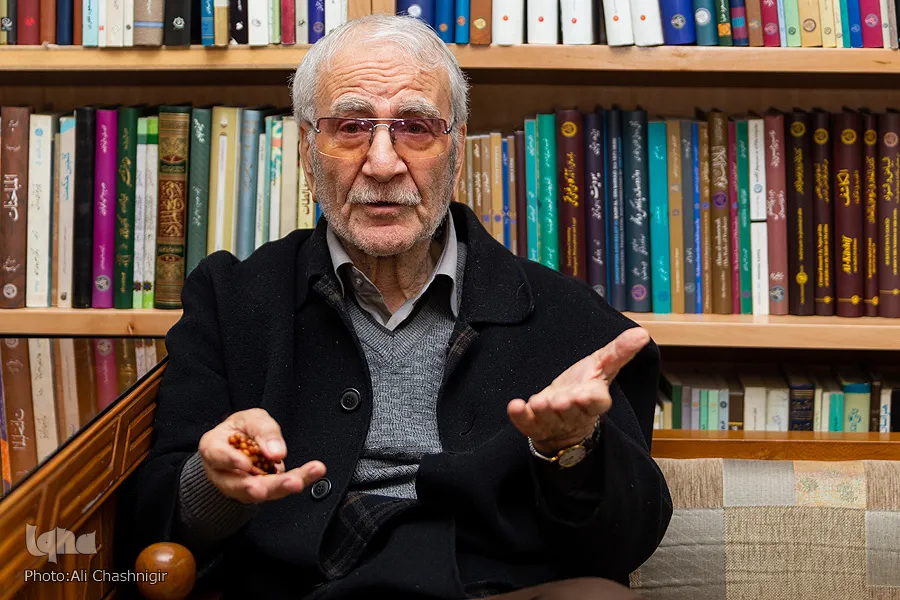 فلسفه با فکر درباره فکر معنا می‌یابد