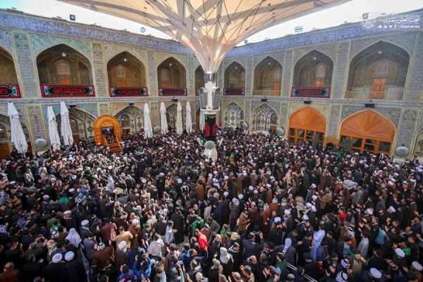 عزاداری سالروز شهادت حضرت فاطمه(س) در حرم مطهر امام علی(ع) + عکس
